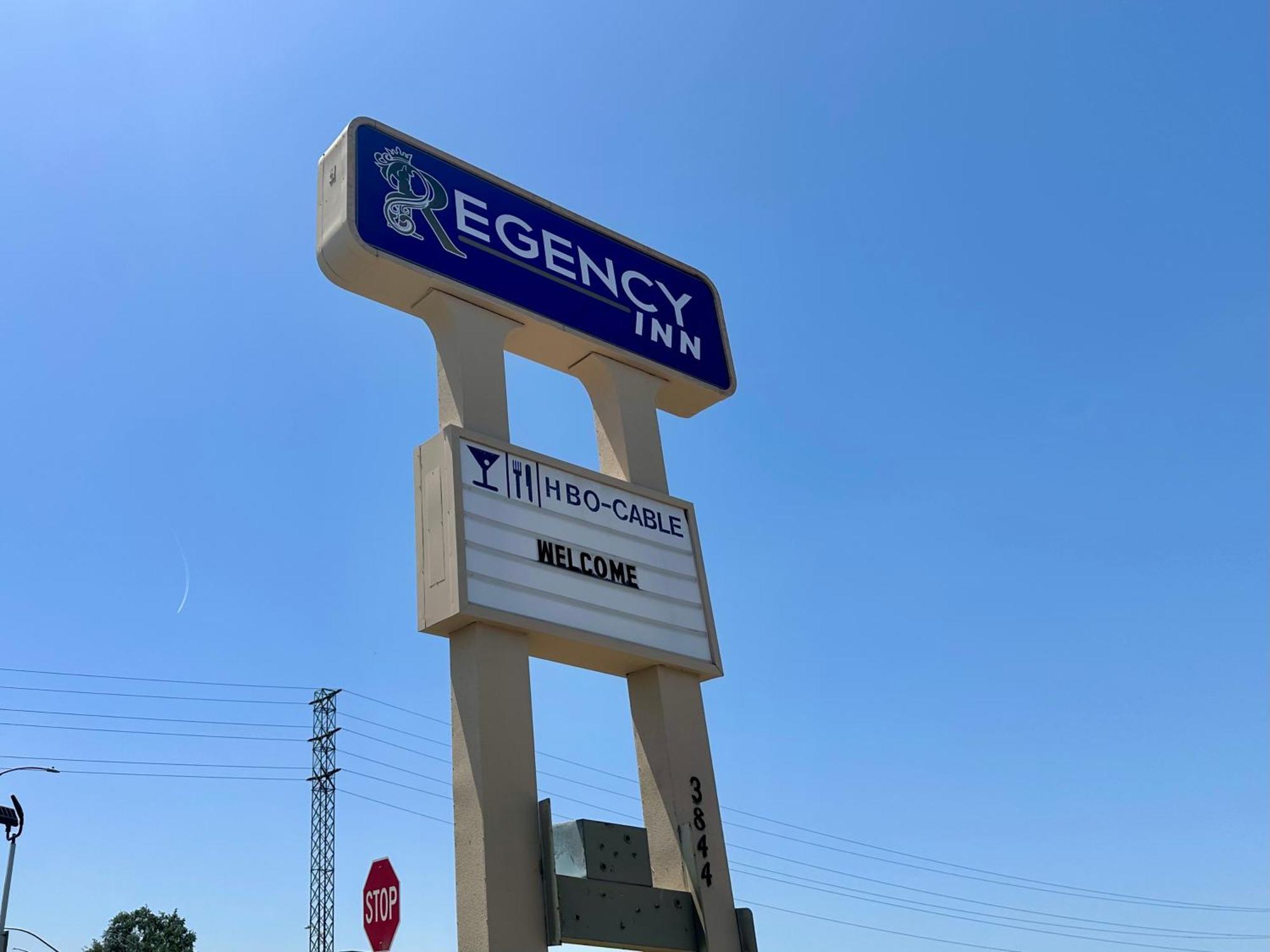 Regency Inn Fresno Bagian luar foto